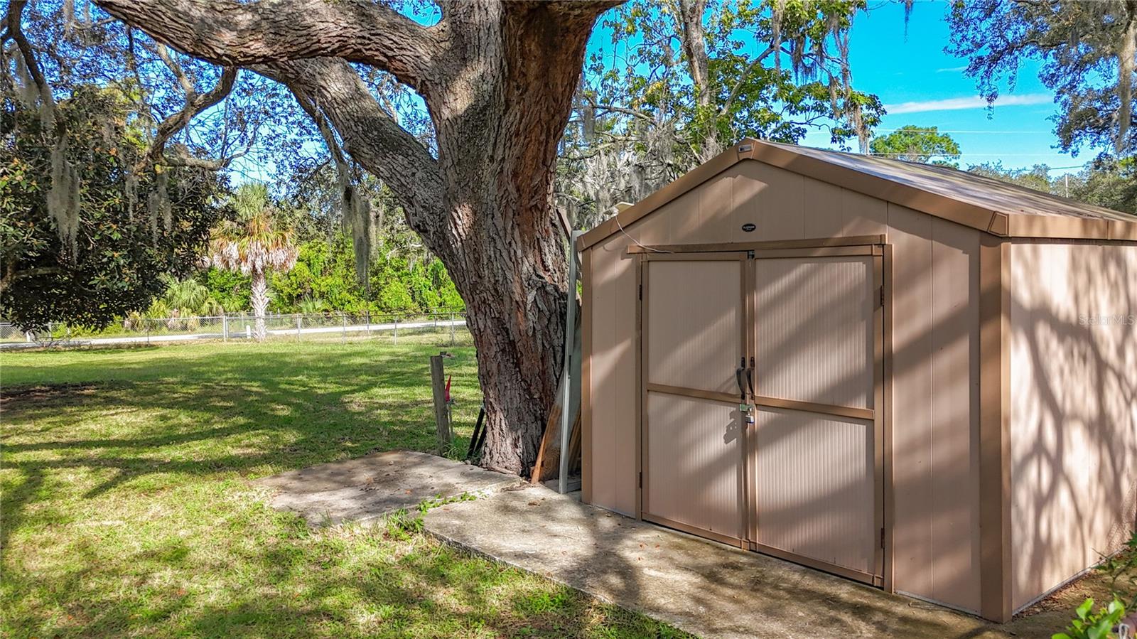 WEEKI WACHEE ACRES - Residential