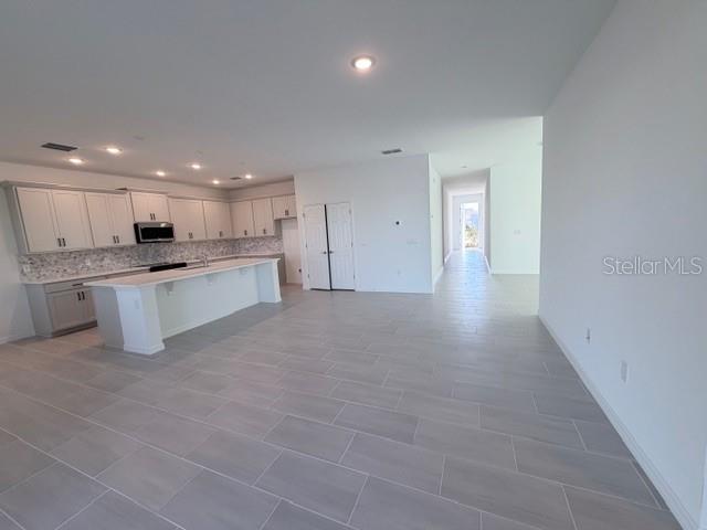 2058 STARFLOWER LANE