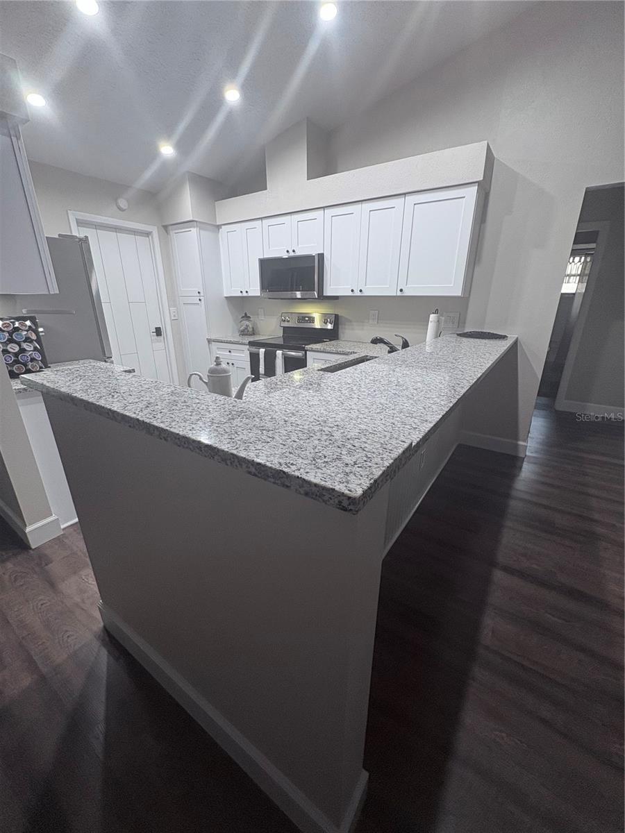 HIDDEN MEADOWS - Residential