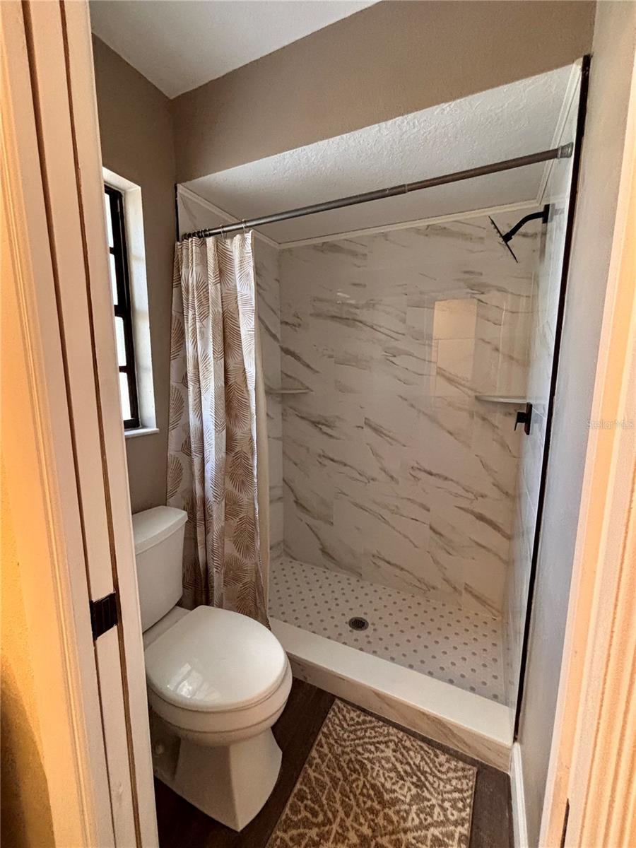 HIDDEN MEADOWS - Residential