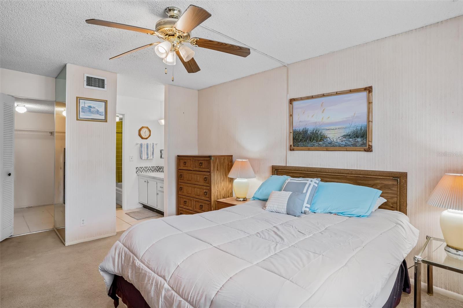WATERS EDGE 3 CONDO - Residential