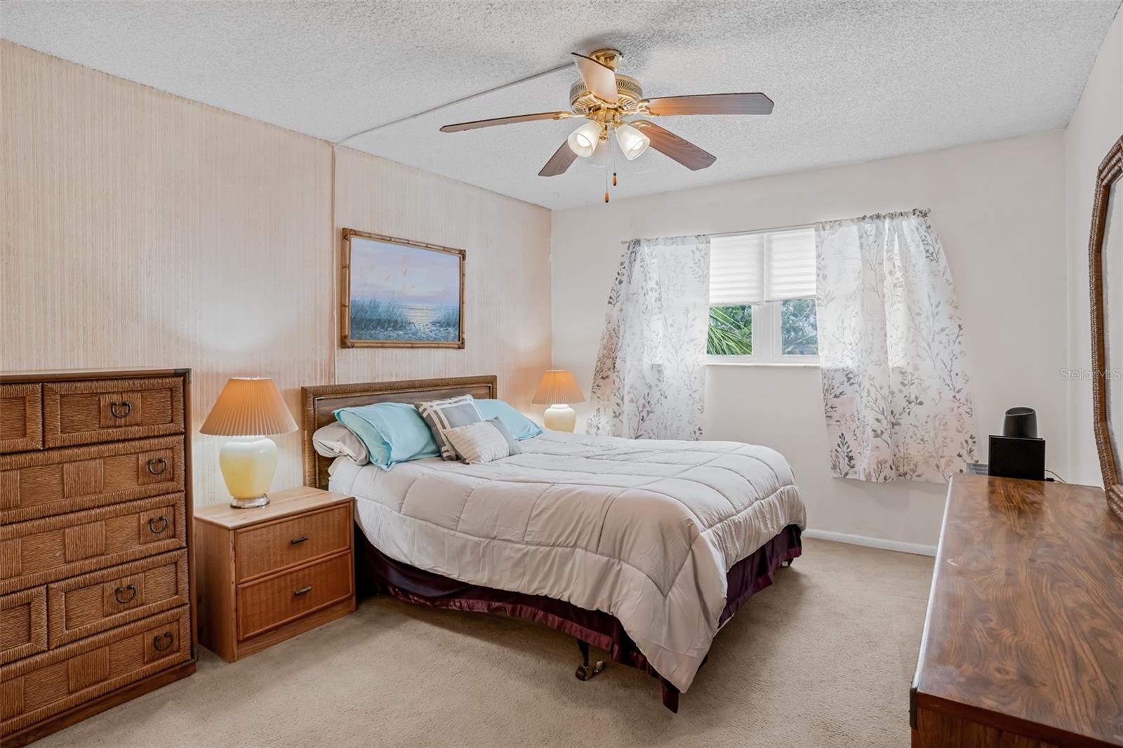 WATERS EDGE 3 CONDO - Residential
