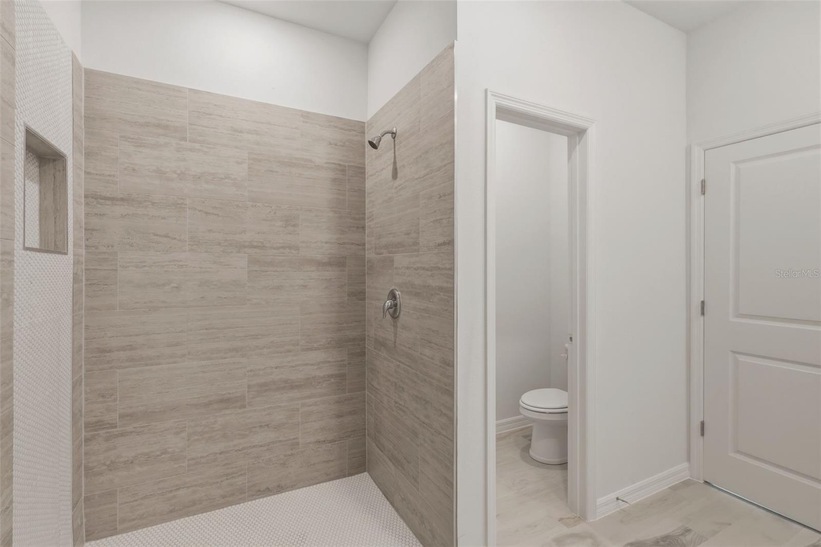 OAKVILLE - Residential