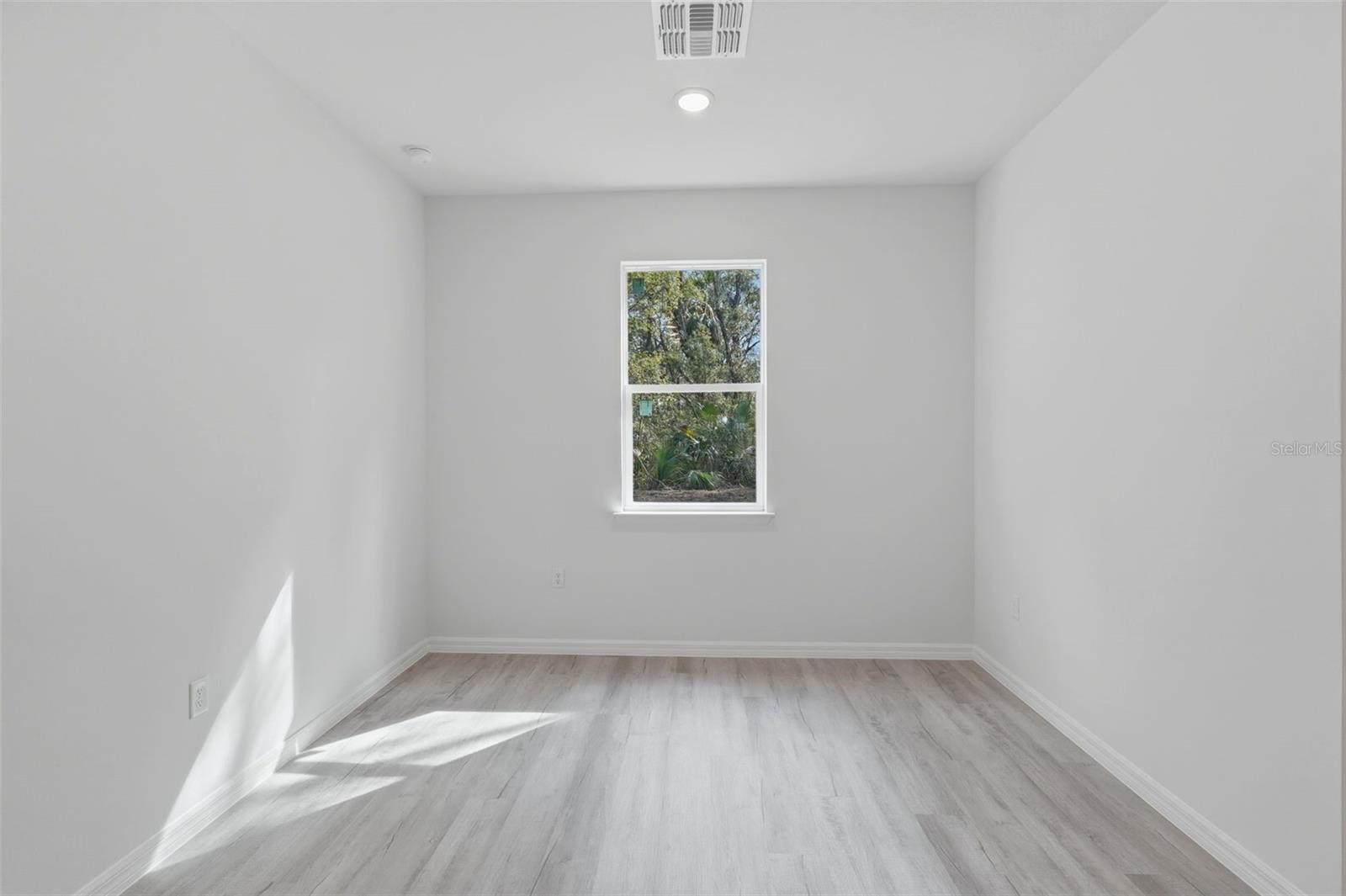 OAKVILLE - Residential