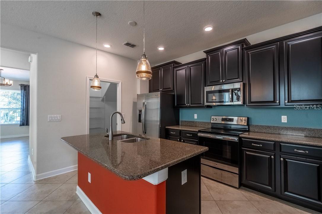 HARMONY NBRHD H-1 - Residential Lease