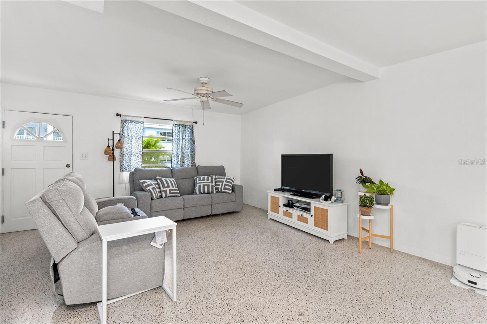 ISLE OF PALMS - Residential Lease