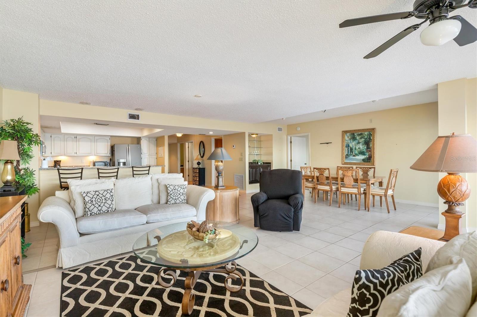 JAMAICA WAY PH 01 - Residential