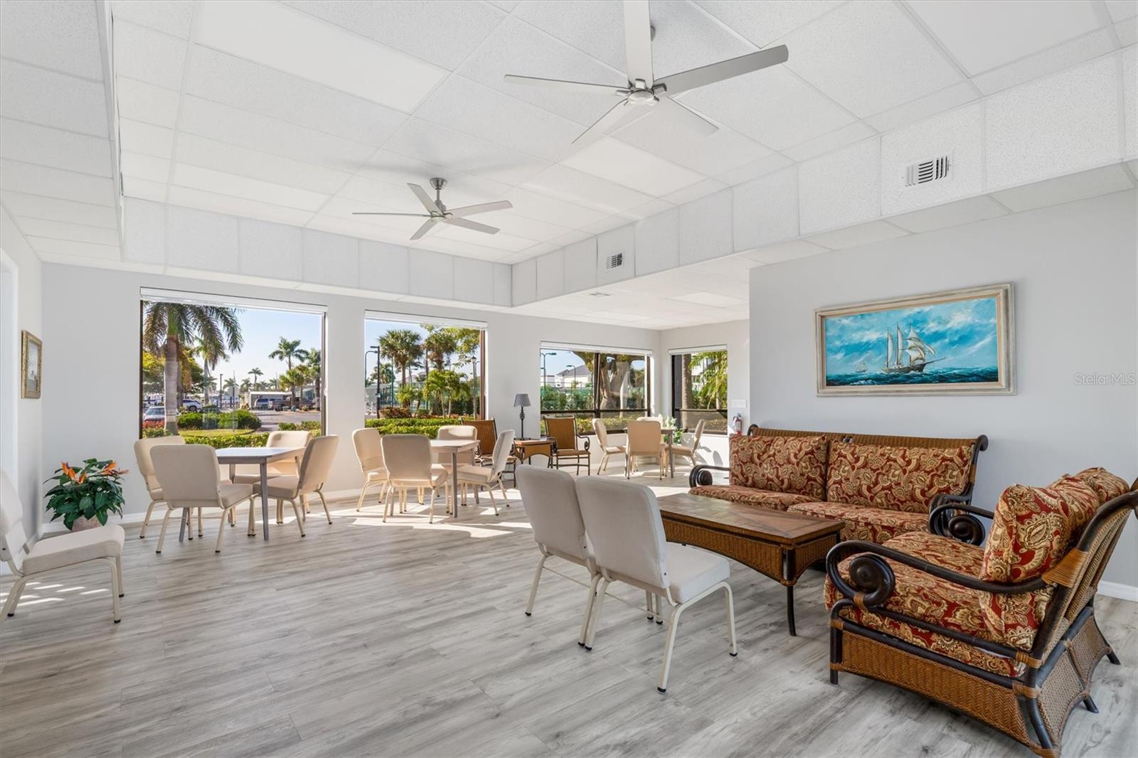 JAMAICA WAY PH 01 - Residential