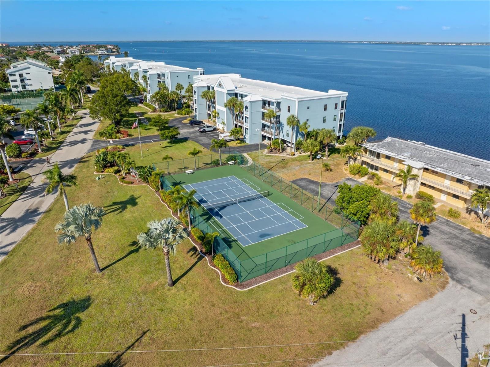 JAMAICA WAY PH 01 - Residential