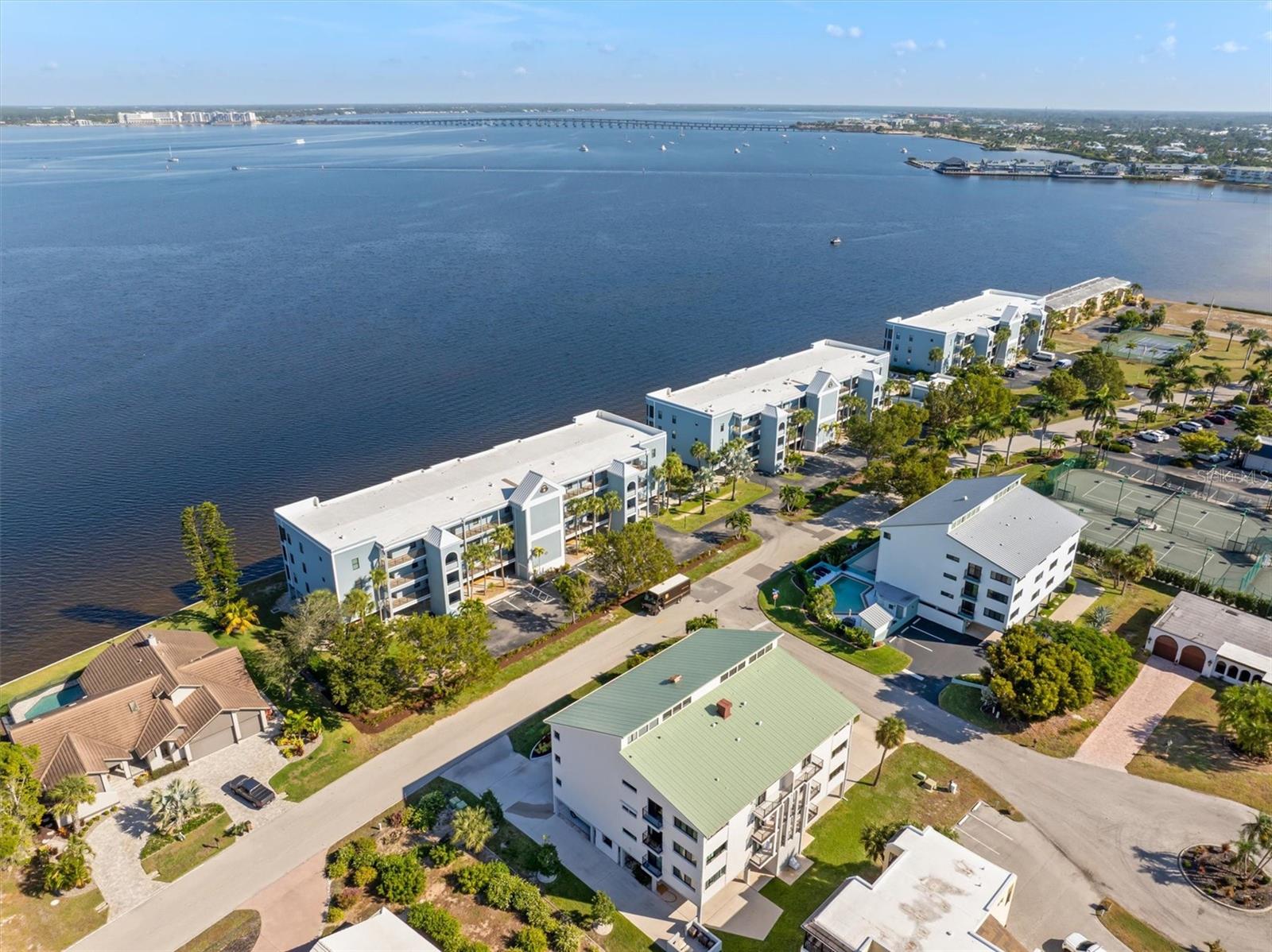 JAMAICA WAY PH 01 - Residential