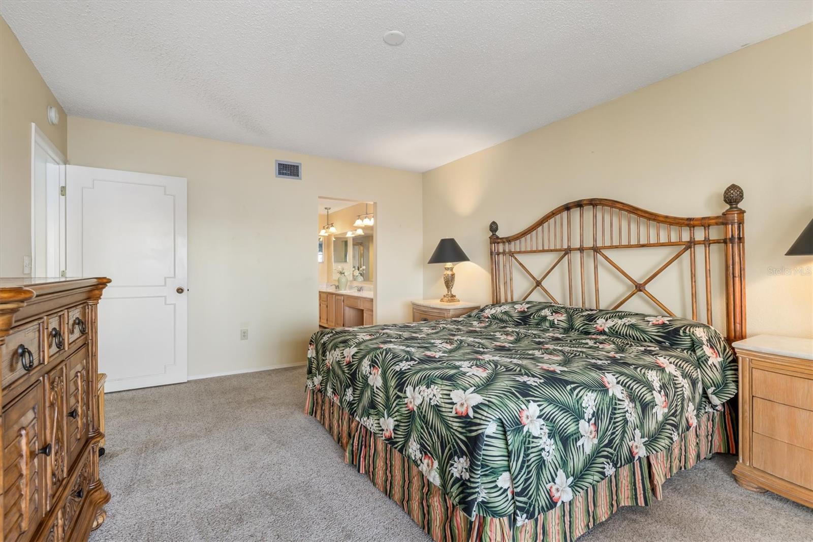 JAMAICA WAY PH 01 - Residential