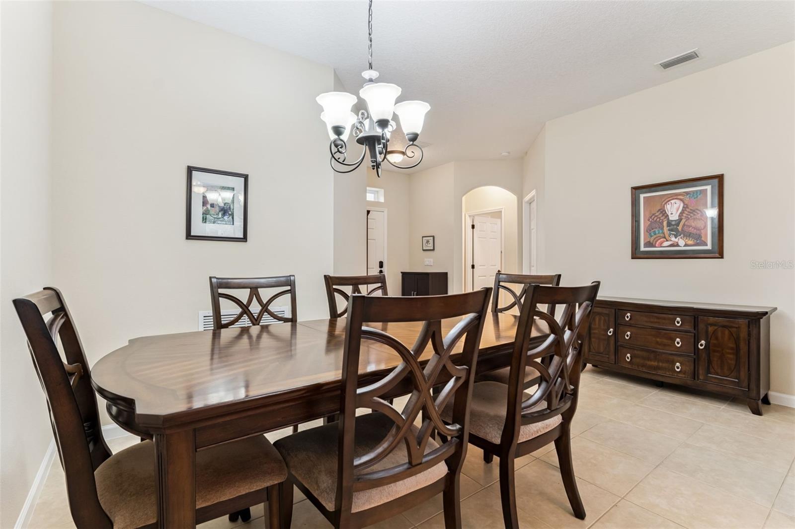 1375 HAZELDENE MANOR