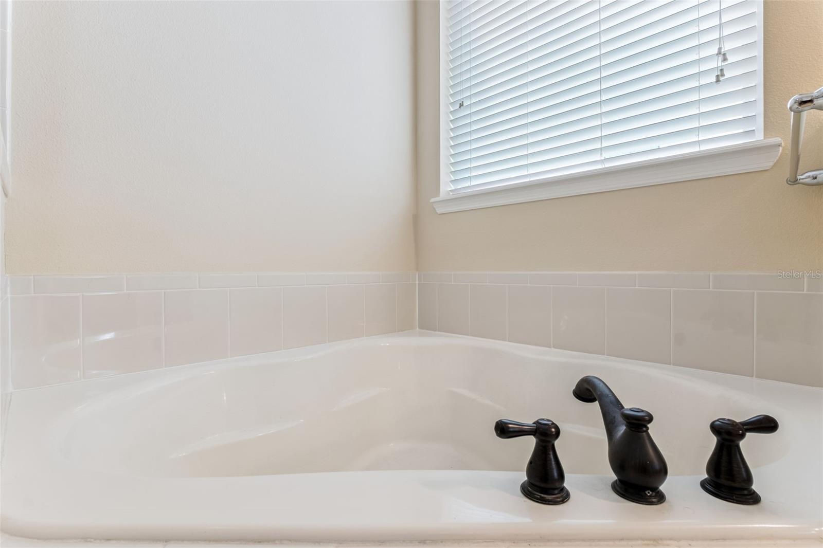 VICTORIA PARK INCREMENT THREE NORTHEAST - Residential