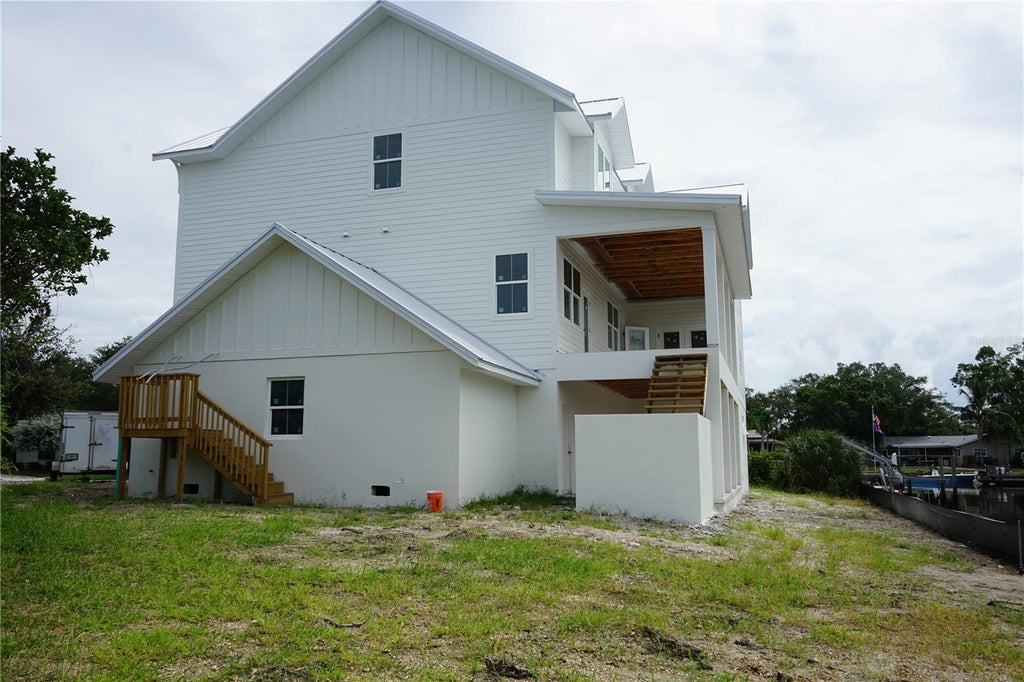 Photo of 1401 45th Avenue NE, St Petersburg, FL 33703 (MLS # TB8552733)