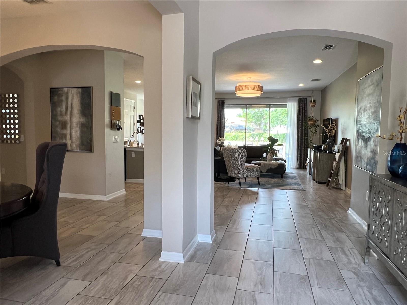 RIVIERA BELLA UNIT 2B - Residential