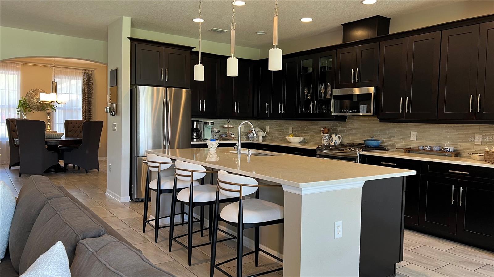 RIVIERA BELLA UNIT 2B - Residential