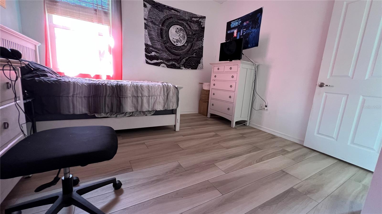 RIVIERA BELLA UNIT 2B - Residential