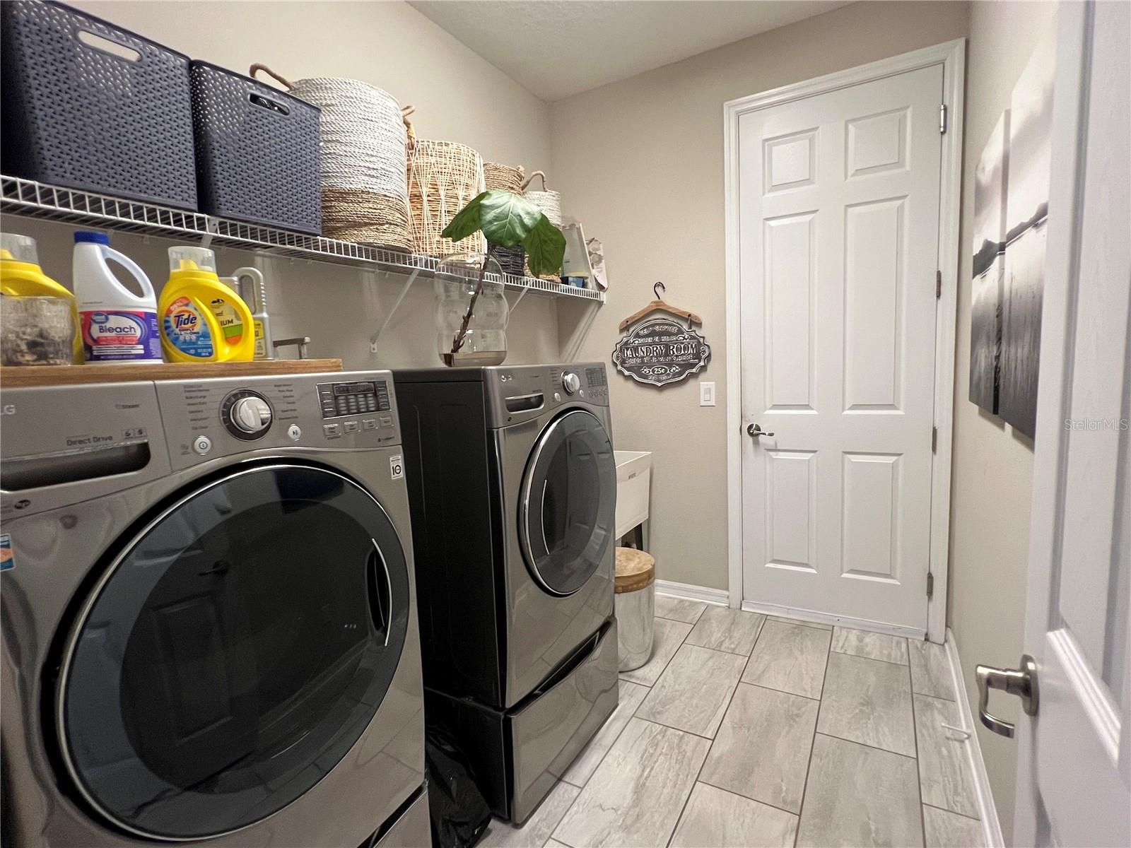 RIVIERA BELLA UNIT 2B - Residential