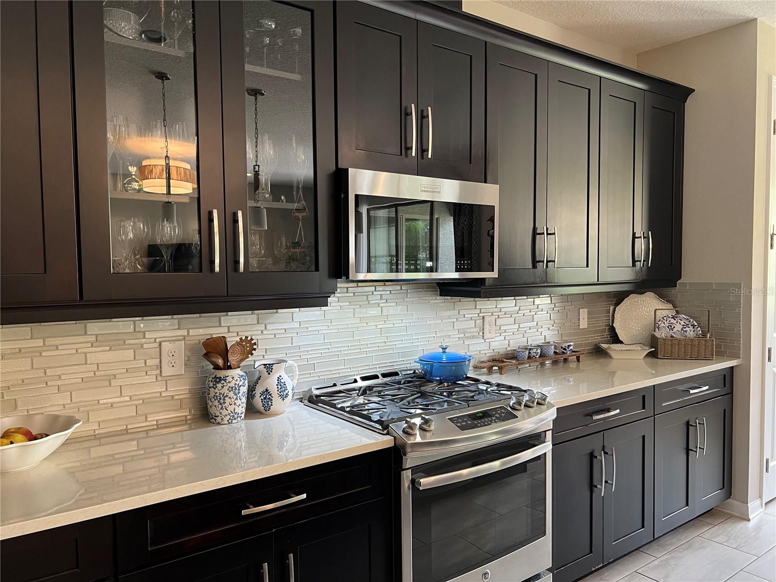 RIVIERA BELLA UNIT 2B - Residential