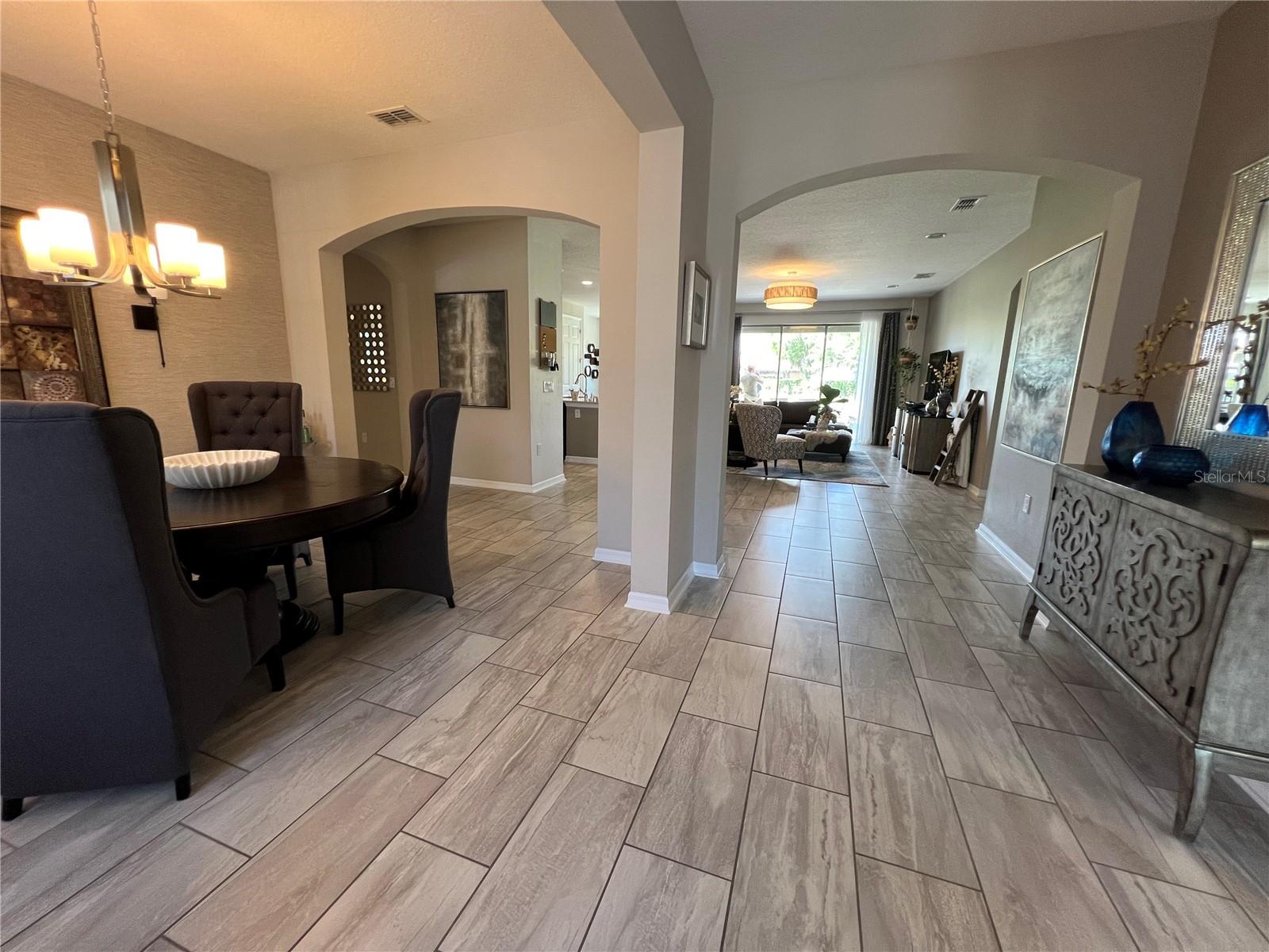 RIVIERA BELLA UNIT 2B - Residential