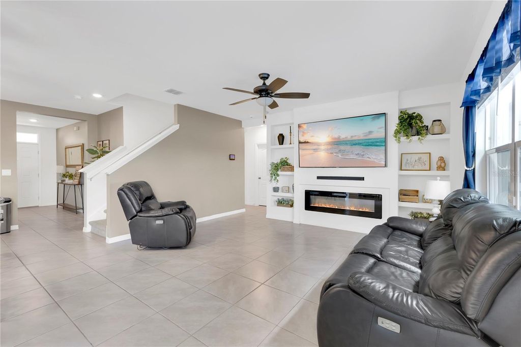 Photo of 473 Archway Place, Saint Cloud, FL 34771 (MLS # O6399249)