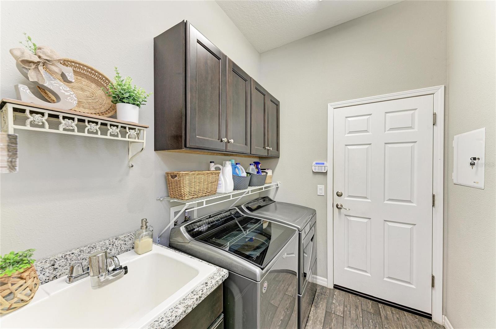 TWIN RIVERS PH IV - Residential