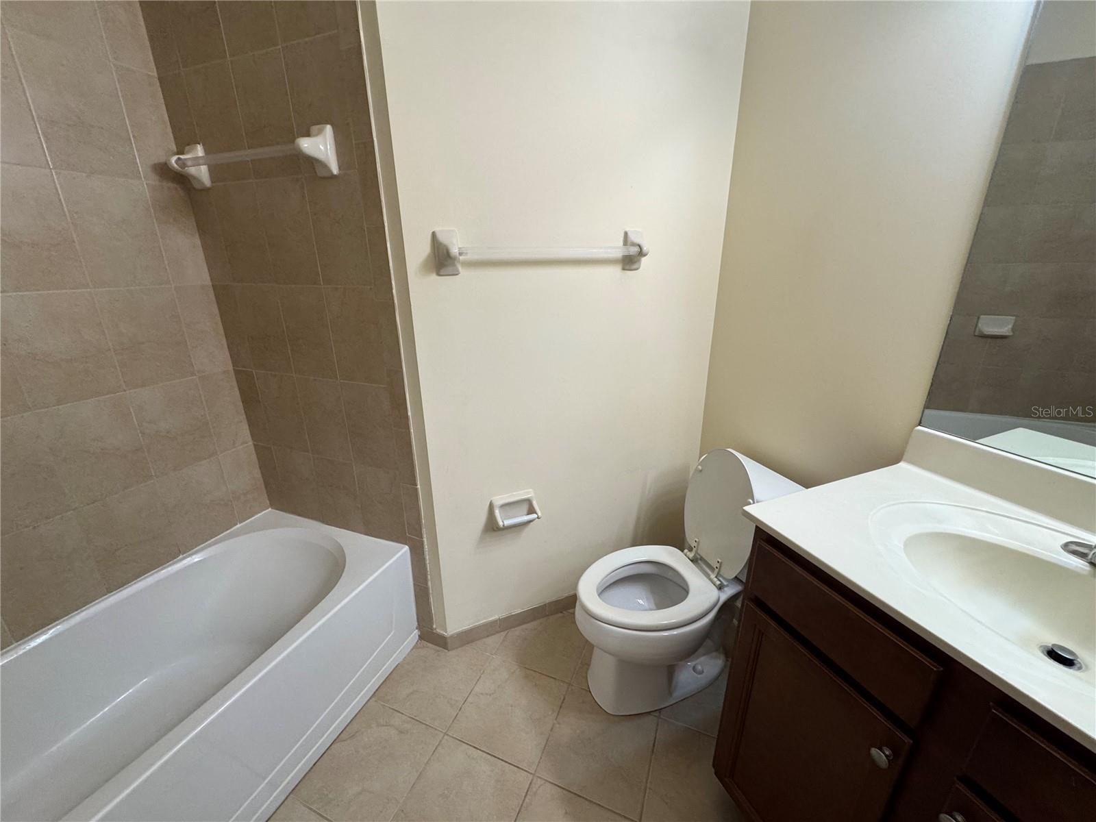 ST MAARTEN/GRAND BAY PH VIII - Residential Lease
