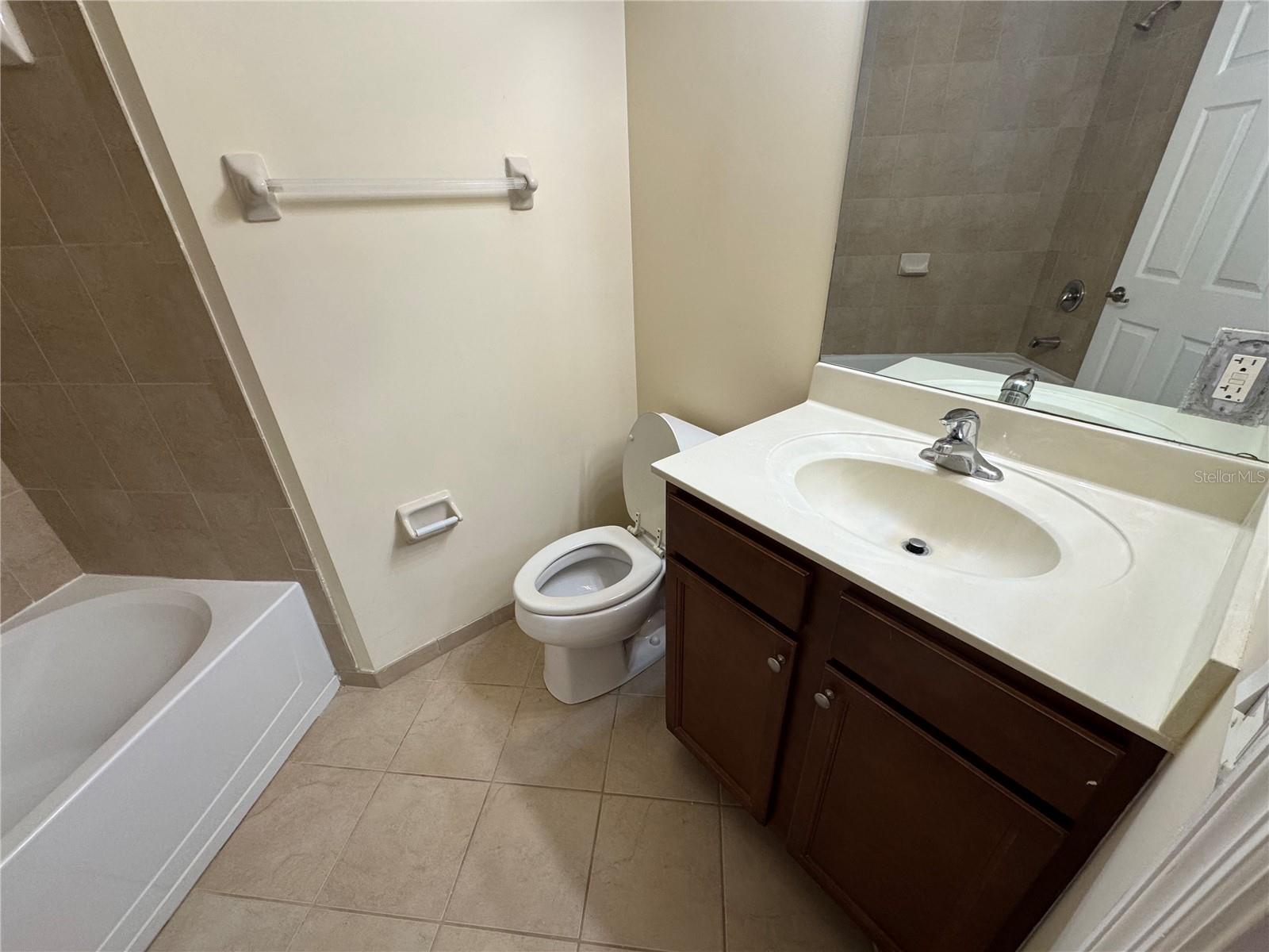 ST MAARTEN/GRAND BAY PH VIII - Residential Lease