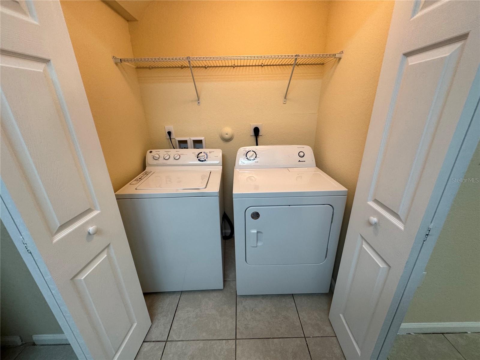 ST MAARTEN/GRAND BAY PH VIII - Residential Lease