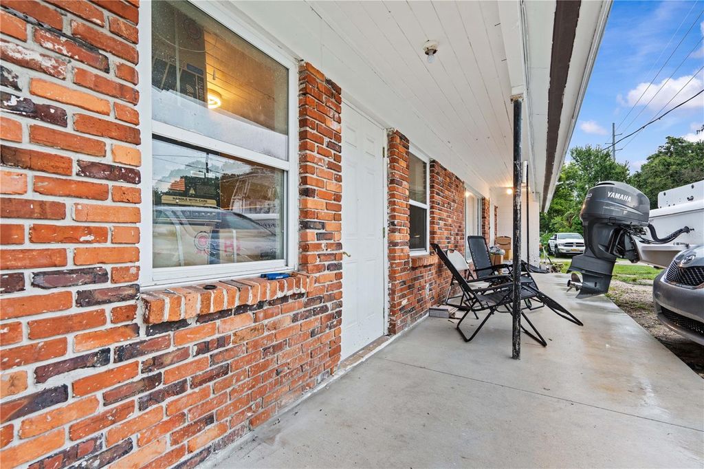 Photo of 13002 E Wheeler Road, Dover, FL 33527 (MLS # TB8405387)