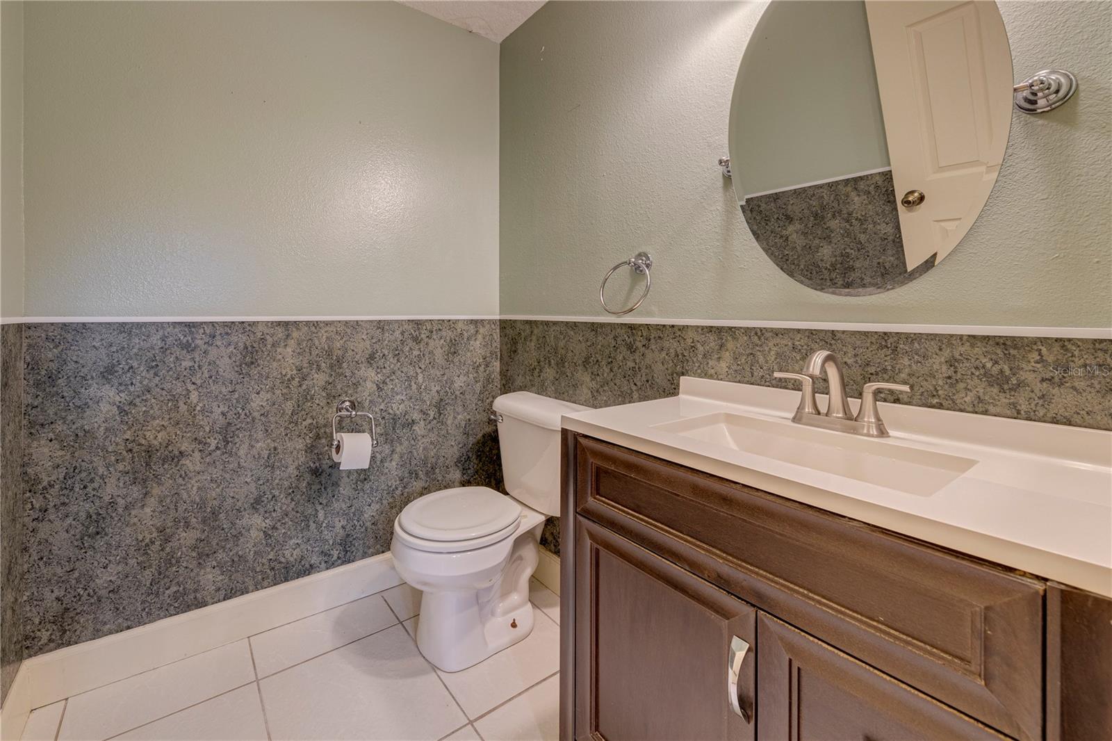 CASTILLE TWNHMS CONDO - Residential