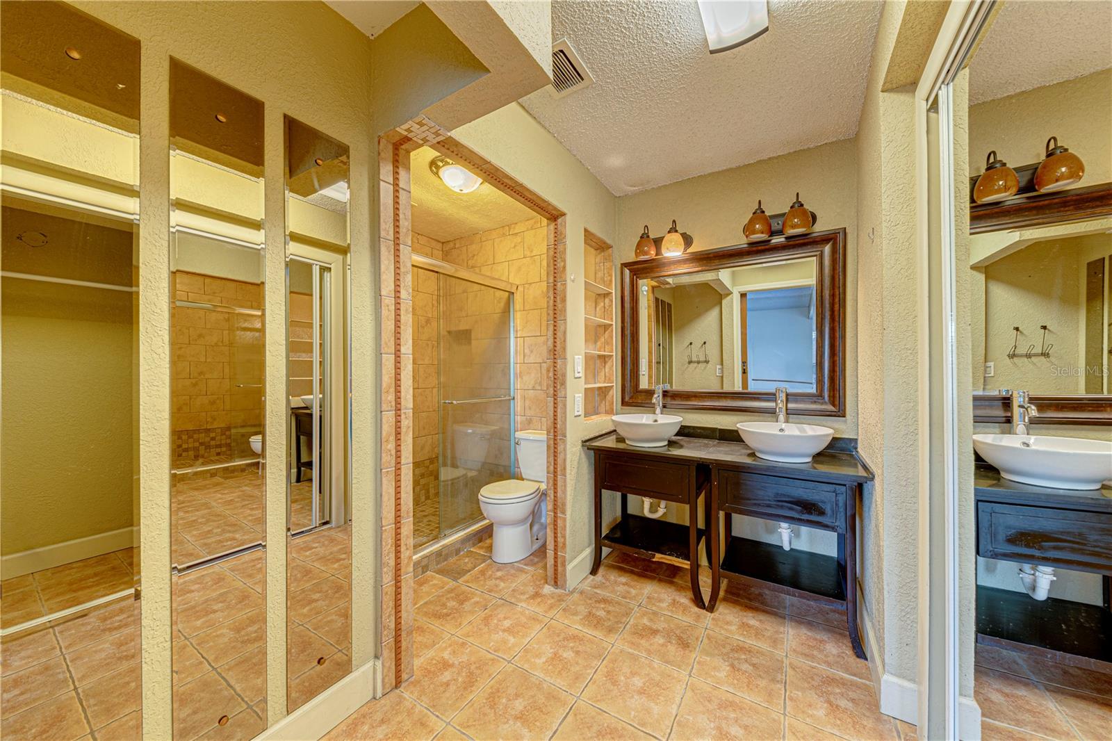 CASTILLE TWNHMS CONDO - Residential