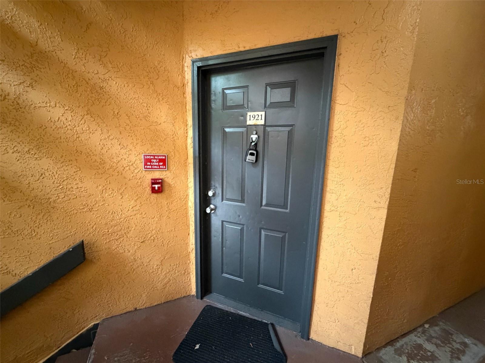 4518 COMMANDER DRIVE 1921