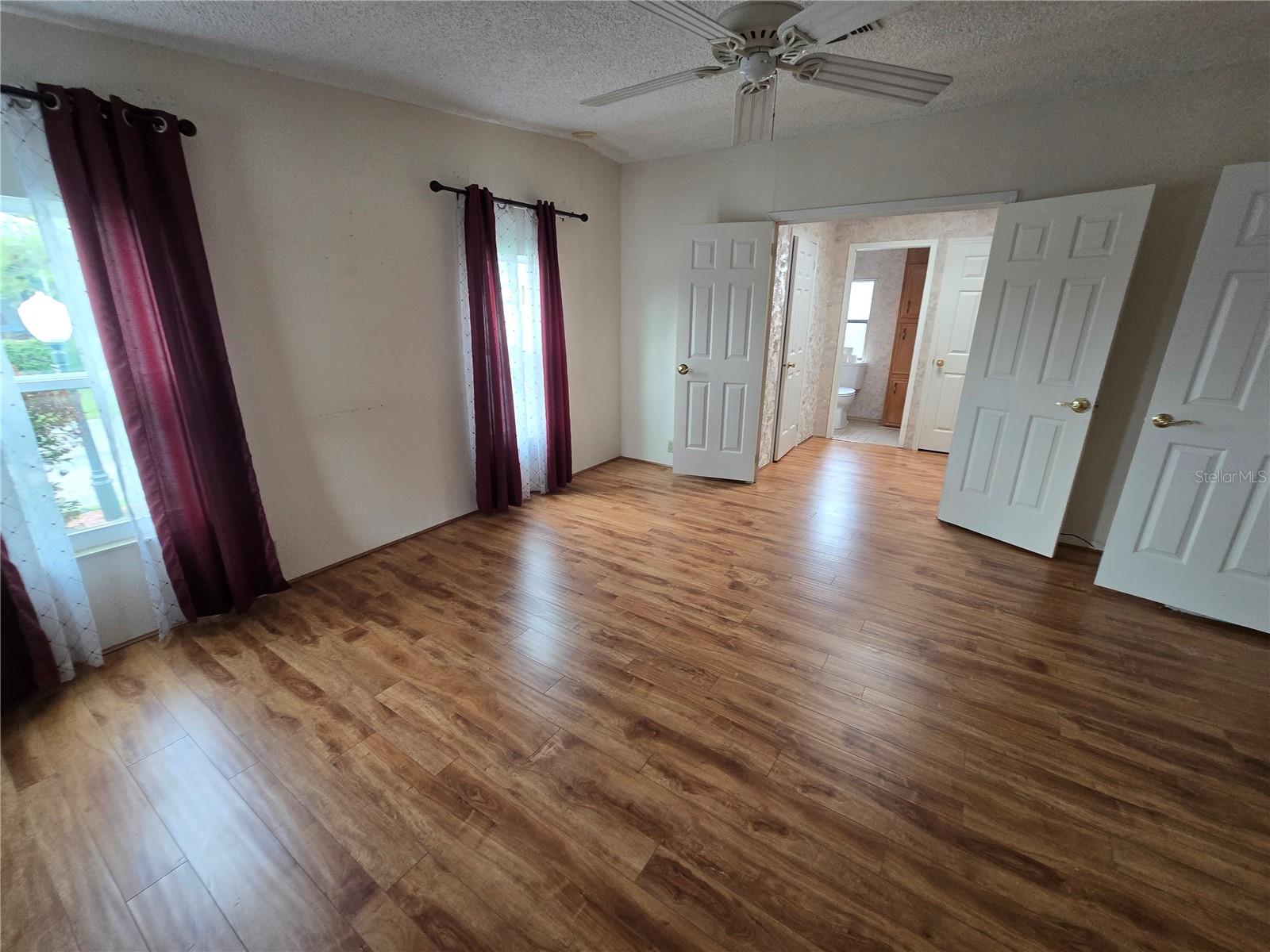 SWEETWATER GOLF AND TENNIS CLUB - Residential