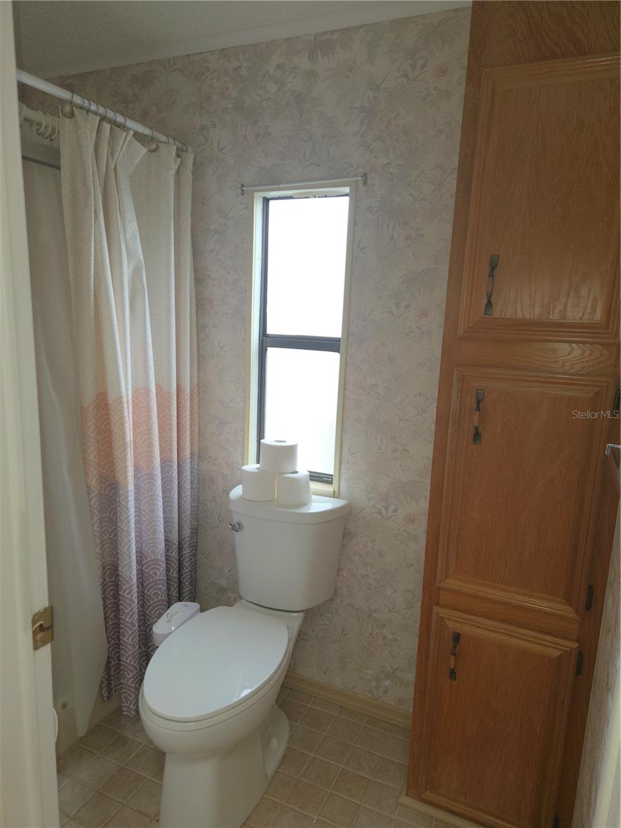 SWEETWATER GOLF AND TENNIS CLUB - Residential