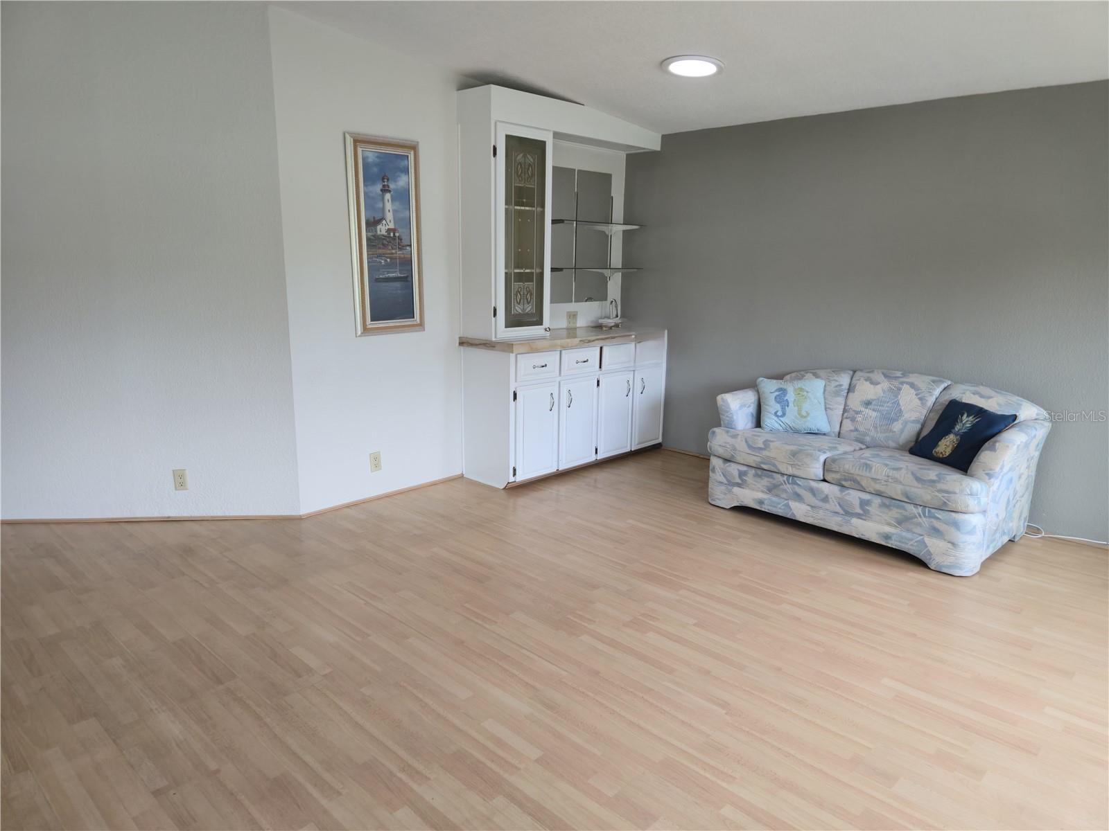 SWEETWATER GOLF AND TENNIS CLUB - Residential