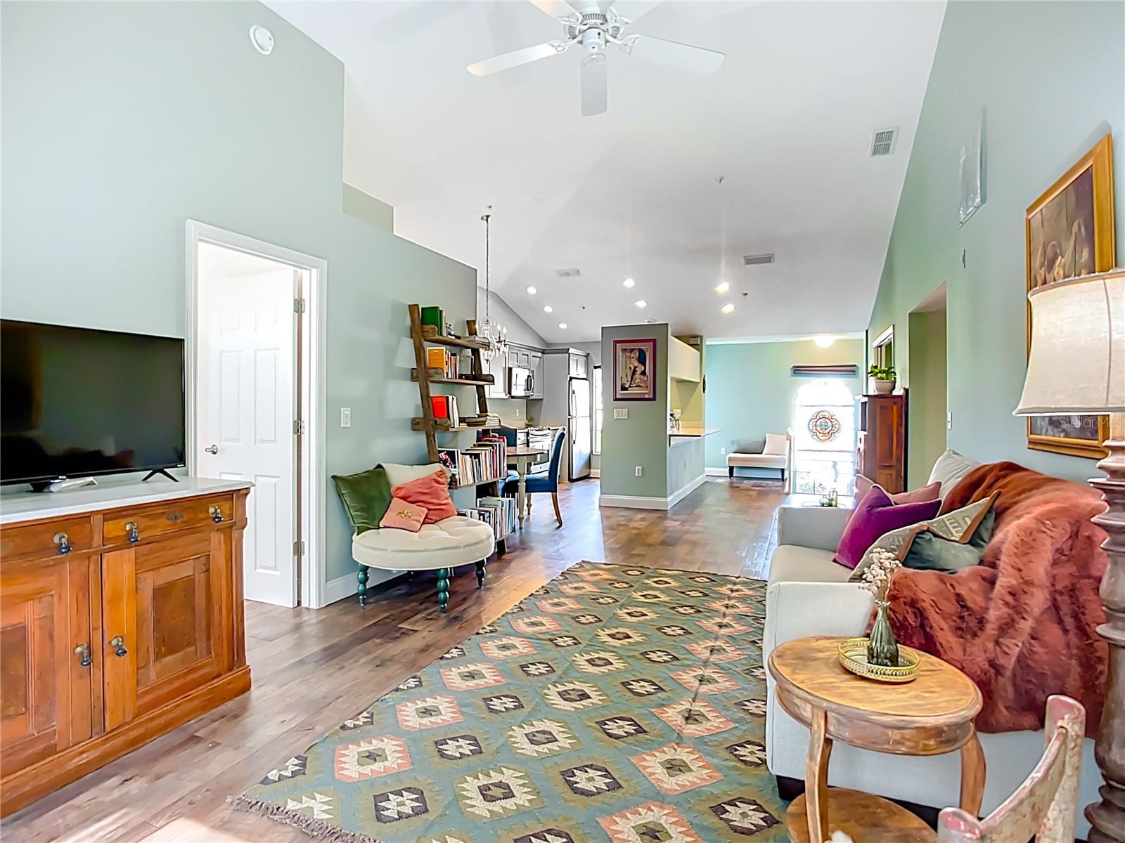 PINESTONE AT PALMER RANCH - Residential