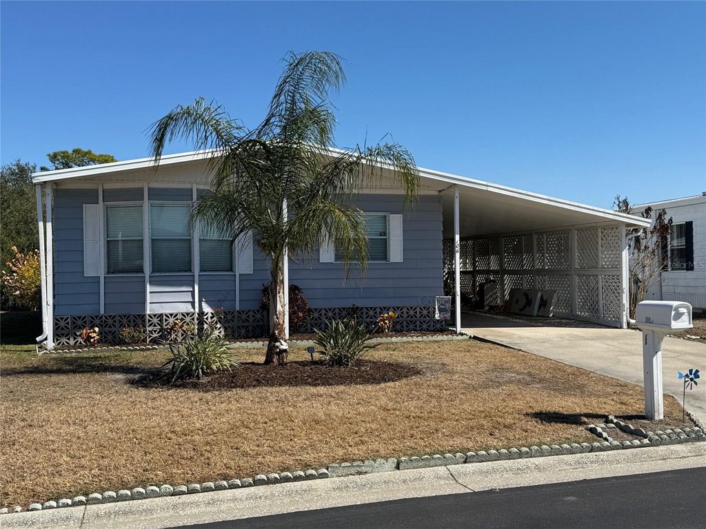 Photo of 106 S Saint Thomas Circle, Apollo Beach, FL 33572 (MLS # TB8469824)