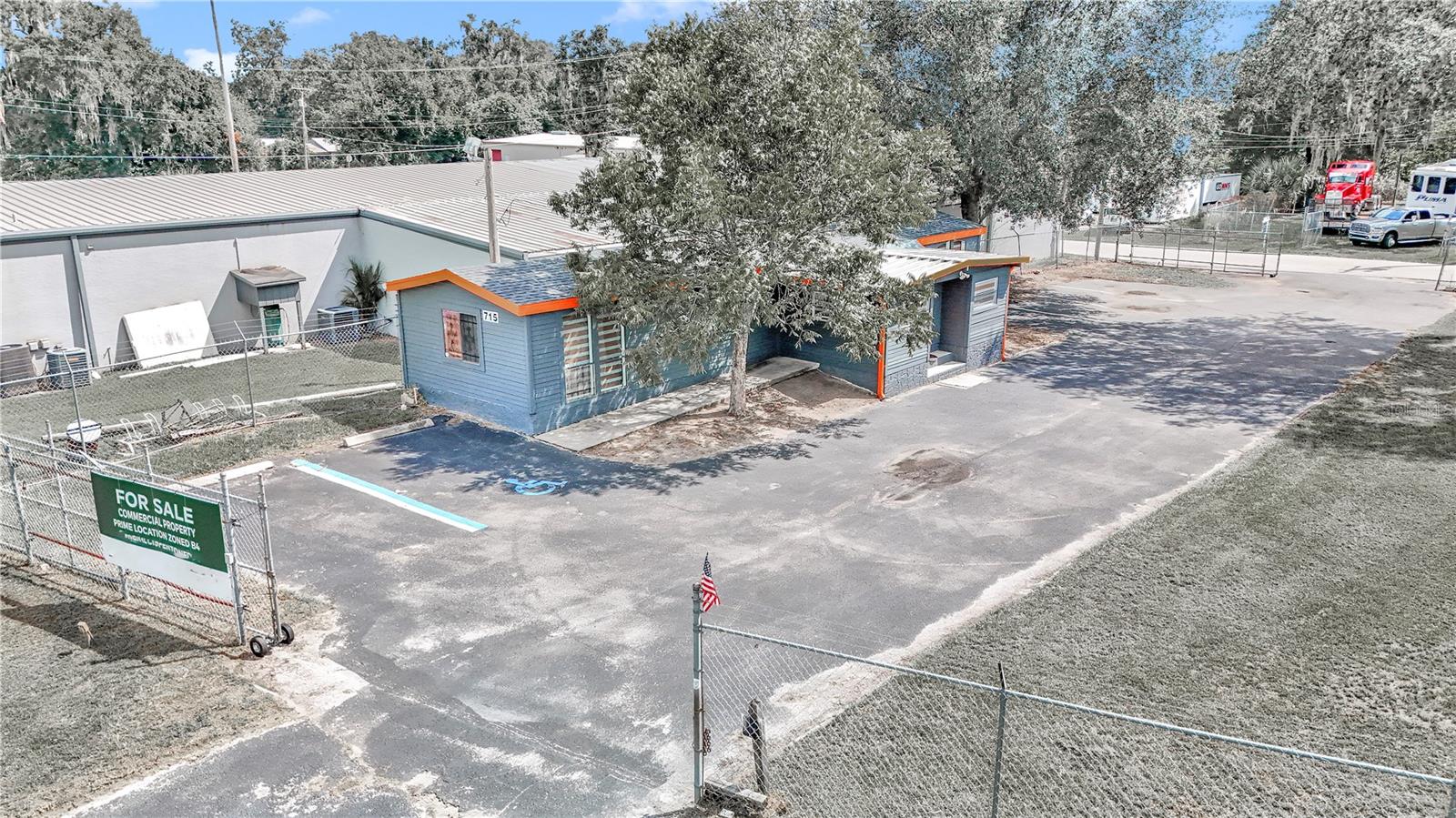 DUNNS NORTHWEST ADD - Commercial Sale