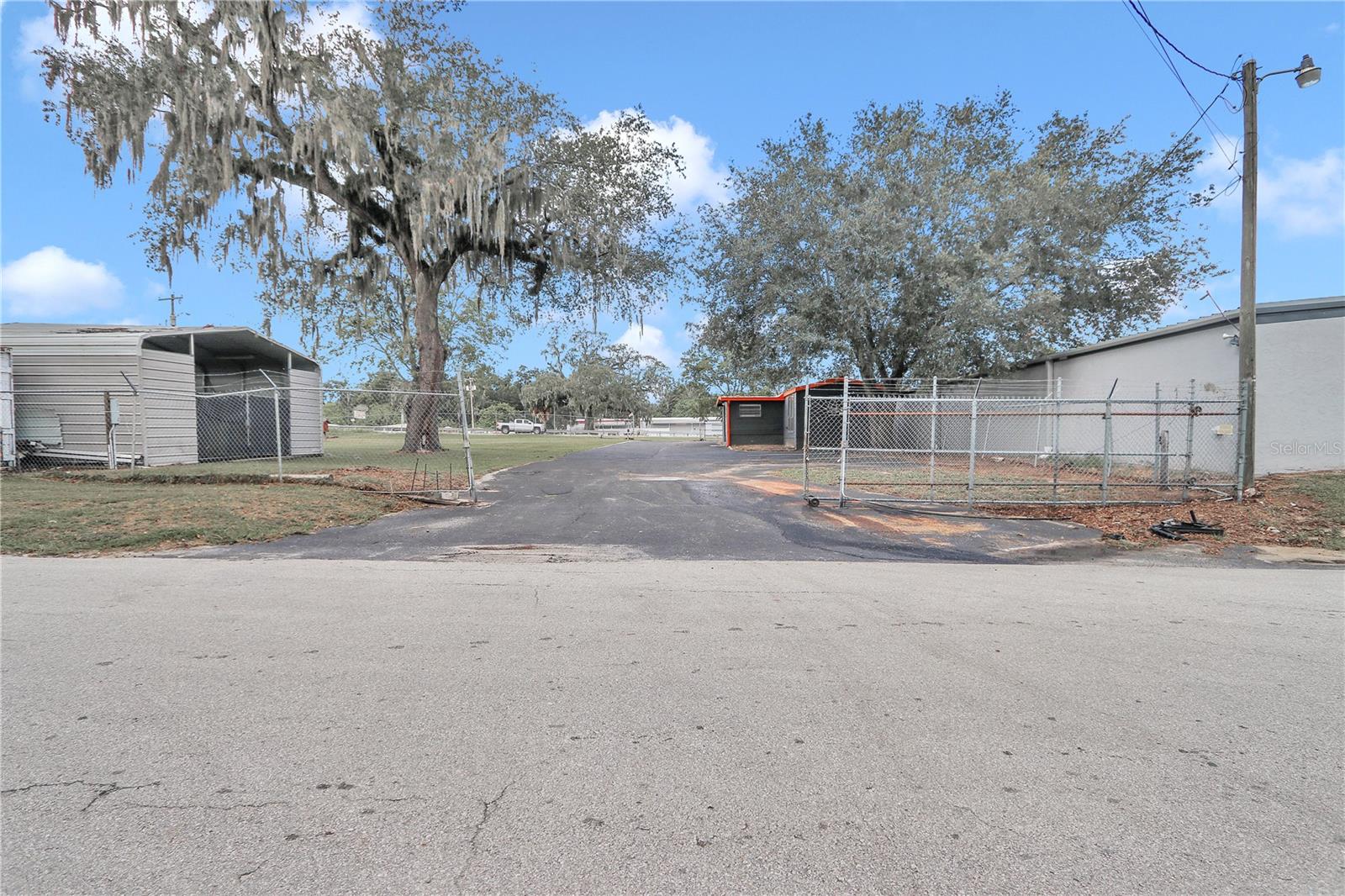 DUNNS NORTHWEST ADD - Commercial Sale