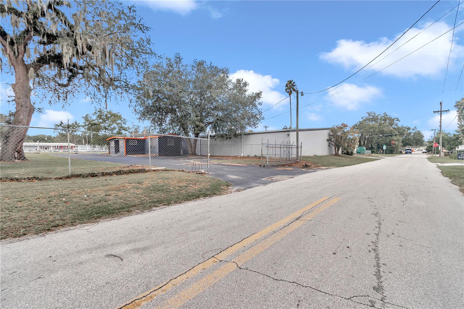 DUNNS NORTHWEST ADD - Commercial Sale