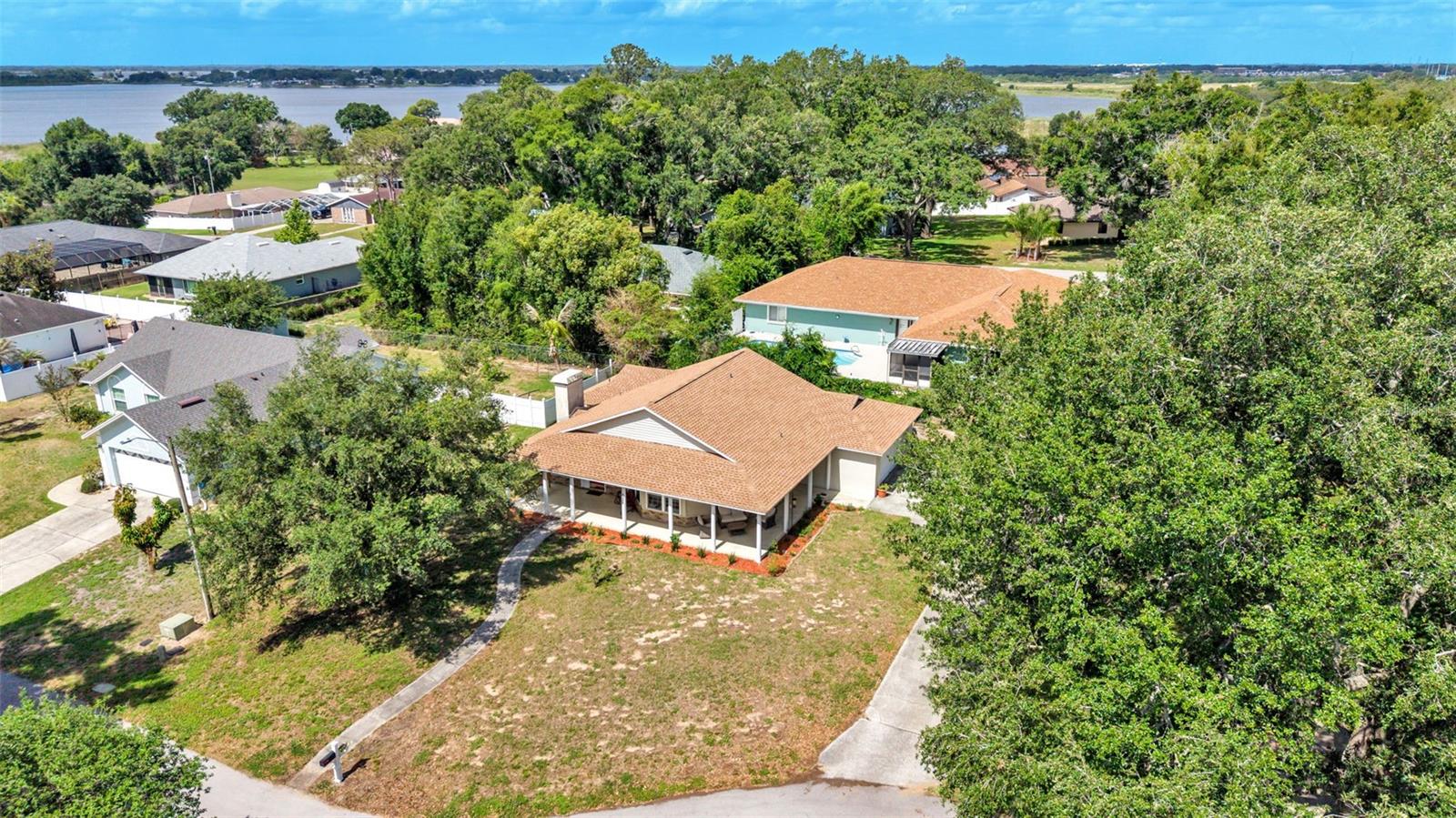 LAKESHORE HILLS - Residential