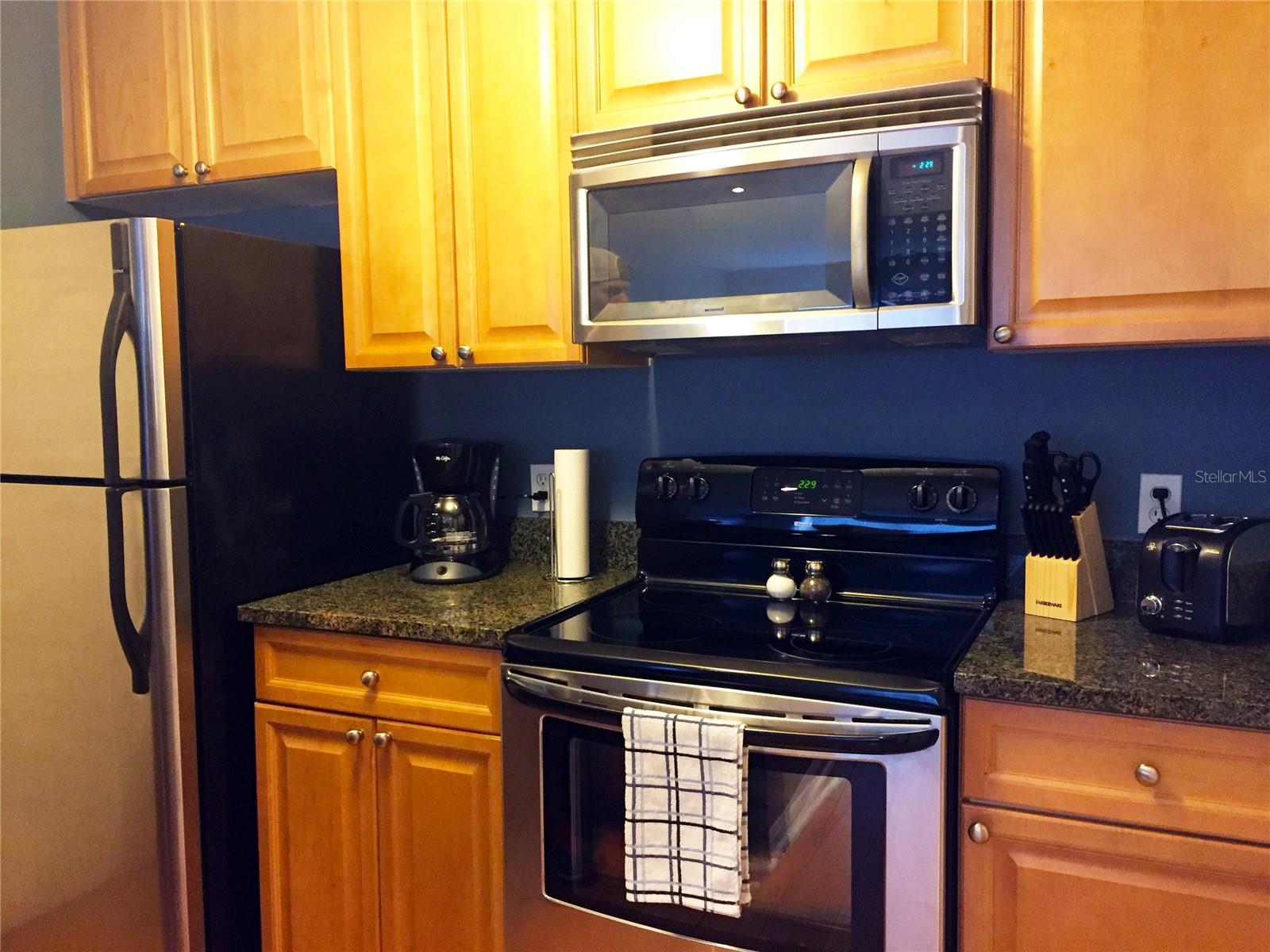 BAYPOINTE PRESERVE CONDO - Residential