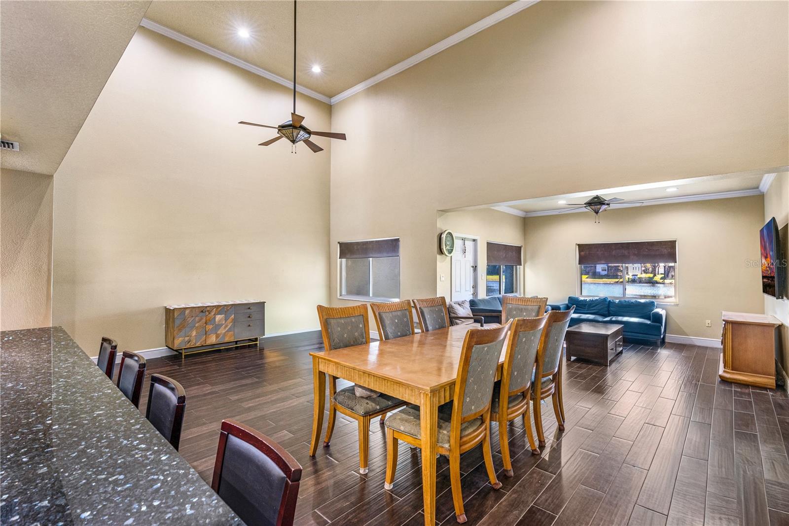 HIDDEN PINES PH 03 - Residential