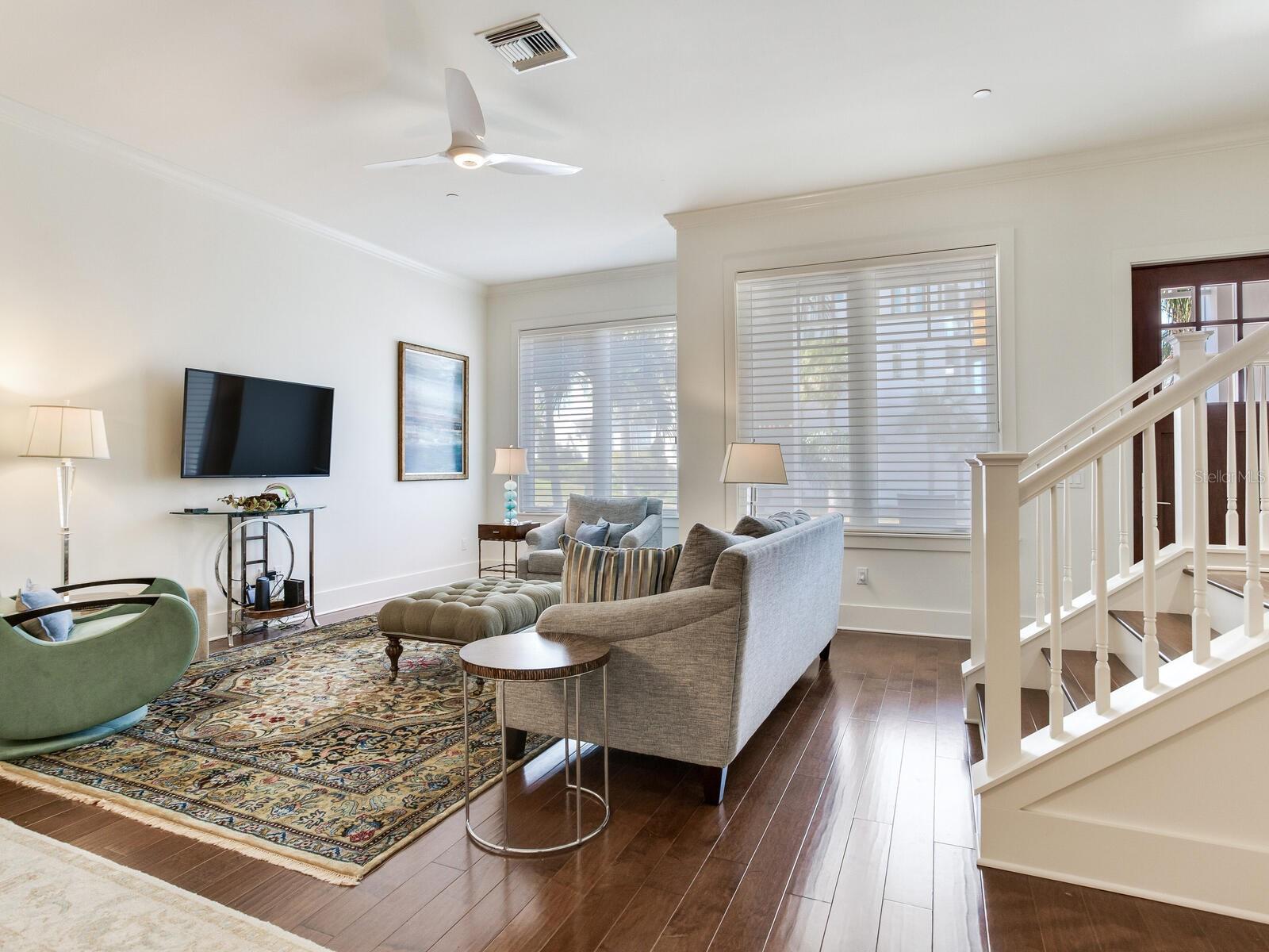 CARRIAGE HOMES AT BELLEVIEW PLACE CONDO - Residential