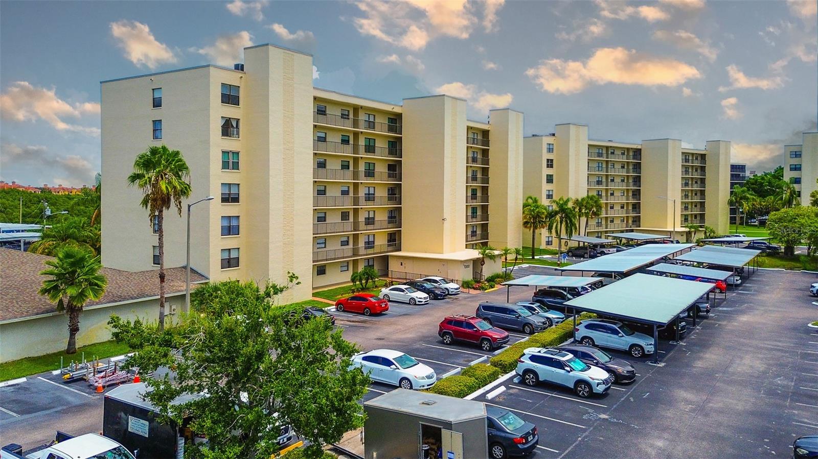 1000 COVE CAY DRIVE 2C