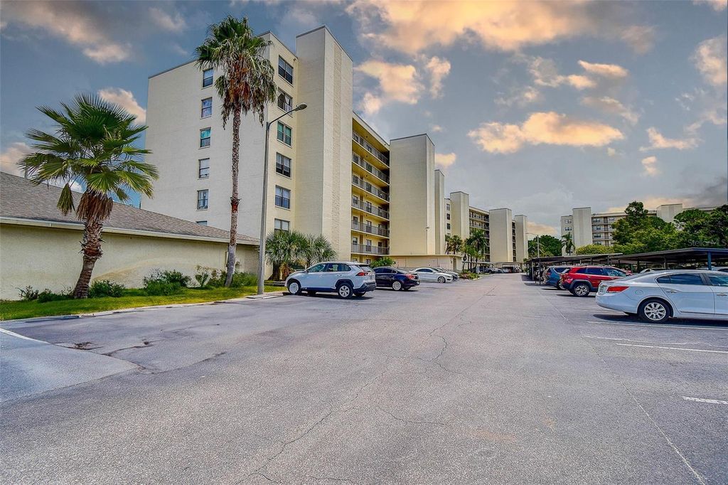 Photo of 1000 Cove Cay Drive #2C, Clearwater, FL 33760 (MLS # TB8414159)