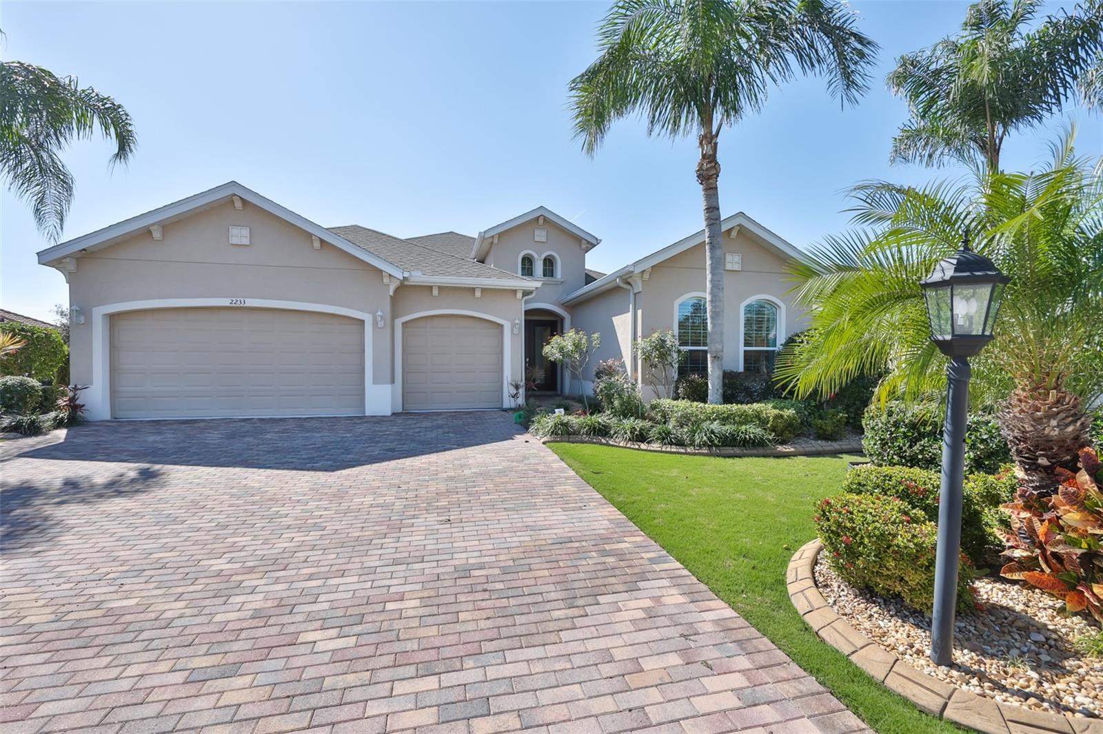 2233 S PEBBLE BEACH BOULEVARD, SUN CITY CENTER, FL, 33573 2 2233 S PEBBLE BEACH BOULEVARD