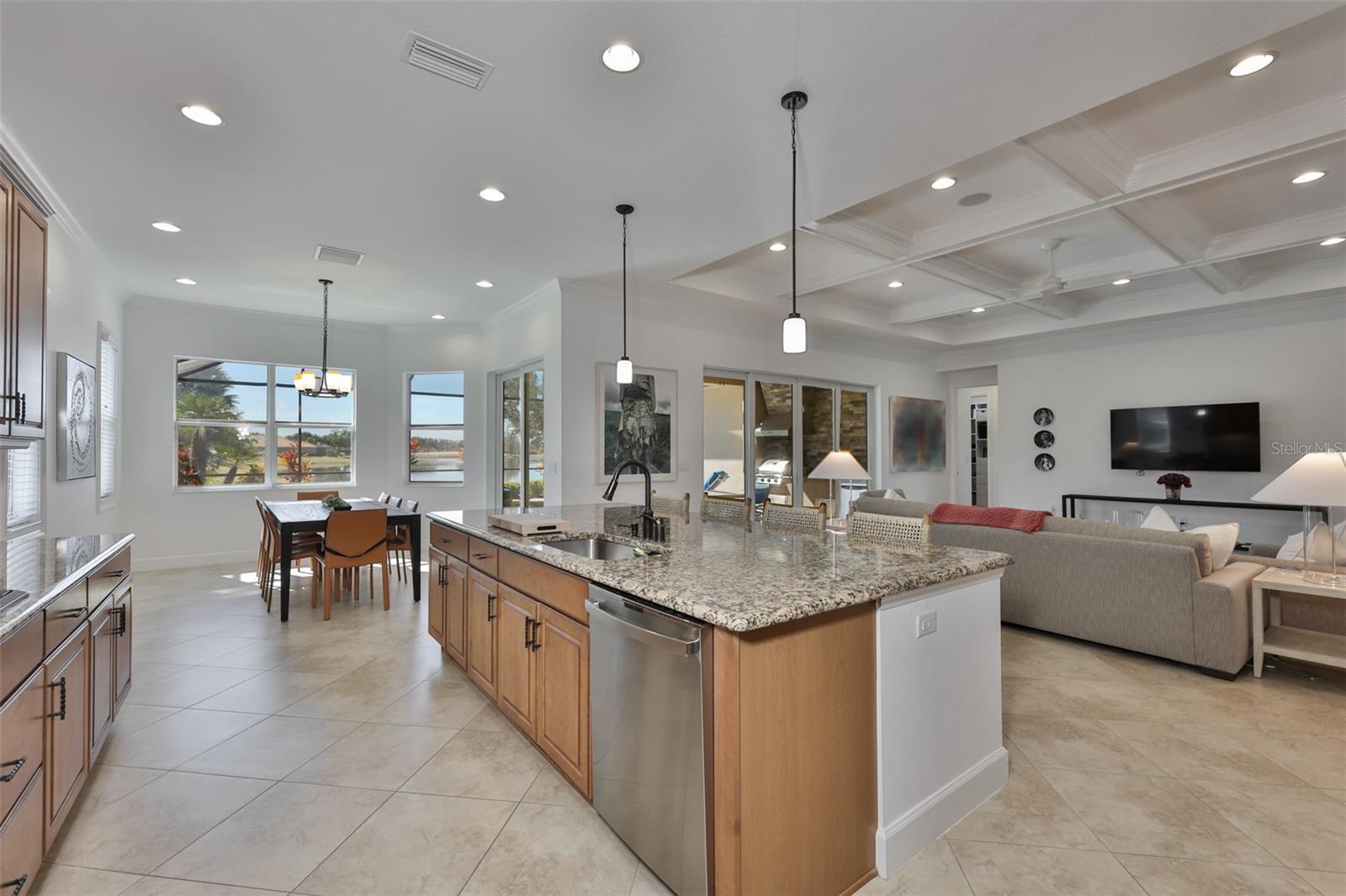 SUN CITY CENTER UNIT 276 - Residential