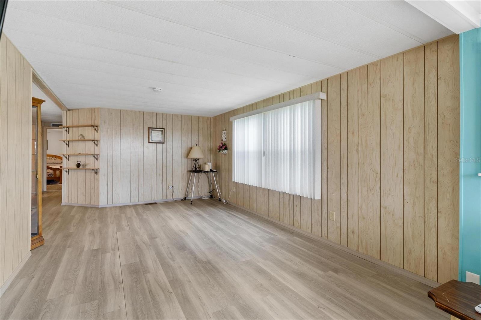 LEESBURG EAST COACHWOOD COLONY - Residential